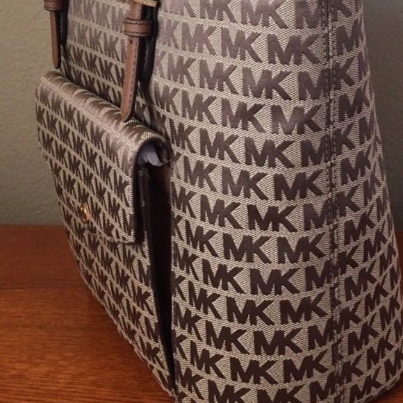 NWT Michael Kors Lg BG/EB/LUGG Jacquard Brown Tote - Picture 5 of 8